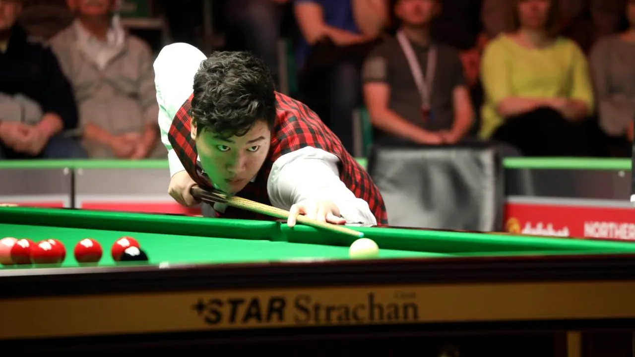 Aproape să îl eclipseze pe Ronnie O'Sullivan! Un chinez de 17 ani putea deveni cel mai tânăr campion din snooker, dar finala Openului Irlandei de Nord s-a încheiat dramatic