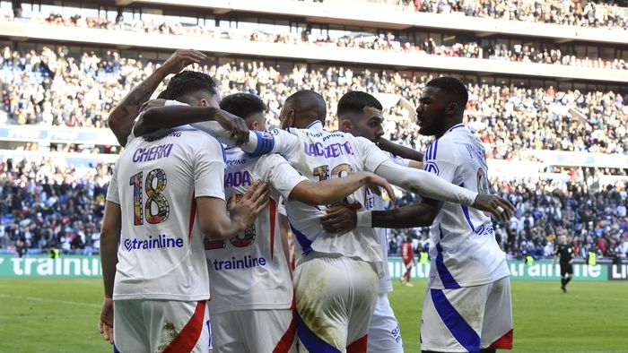 Uraganul Lyon vine la București cu tot ce are mai bun. Francezii anticipează marea diferență față de FCSB: „Nu-și permite acest lux”