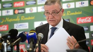 Mircea Sandu: "Am început transmiterea dosarului de candidatură pentru Euro 2020"