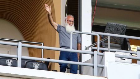 EXTRA Miliardarul Savvidis, gest de omenie totală pentru victimele accidentului din România