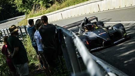 Lupta decisivă la podiumul final din 2024 la viteză în coastă! Cine se află printre favoriți