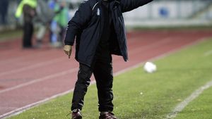 Ionuț Popa: "Gloria Buzău și Dinamo vor bate pe Steaua"