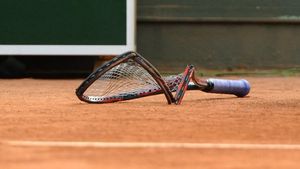 Când socoteala de acasă nu se potriveşte cu cea din tenis. Un jucător care a strâns 860 de dolari din premii, amendat cu 100.000 de dolari şi suspendat pe viaţă