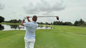 Cel mai bogat jucător „necunoscut” a făcut peste 50.000.000 de euro din fotbal. După ce s-a retras, s-a apucat de sportul milionarilor, la care aspiră şi Simona Halep, şi vrea să devină profesionist