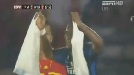 VIDEO** Golul lui Eto'o "cântărește" cât un nou trofeu! Chivu, campion mondial!** Vezi bucuria originală a atacantului!