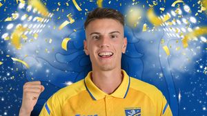 Presa din Italia vorbește la superlativ de Daniel Boloca, românul care a promovat în Serie A cu Frosinone: „Una din revelațiile sezonului”