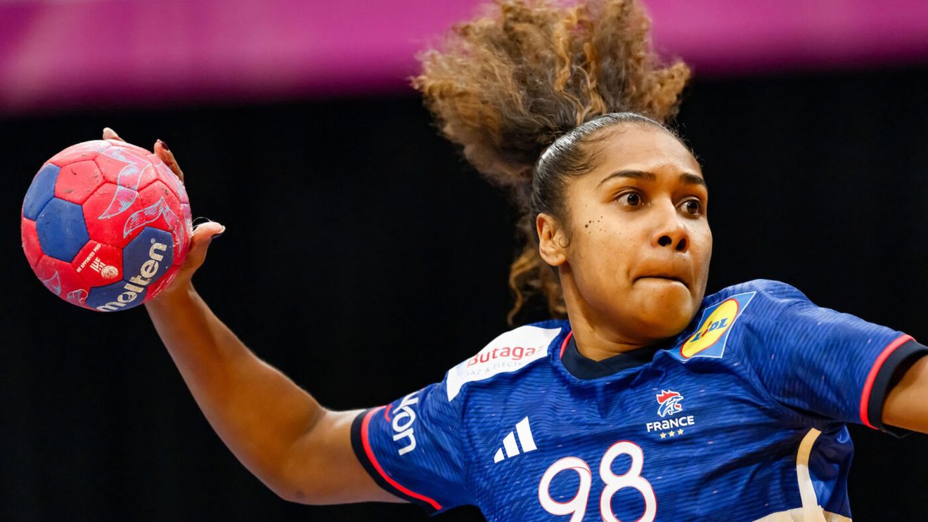 Franța a fost devastatoare și a trecut ca un tanc peste Danemarca! Se știu semifinalele de la Campionatul Mondial de handbal feminin