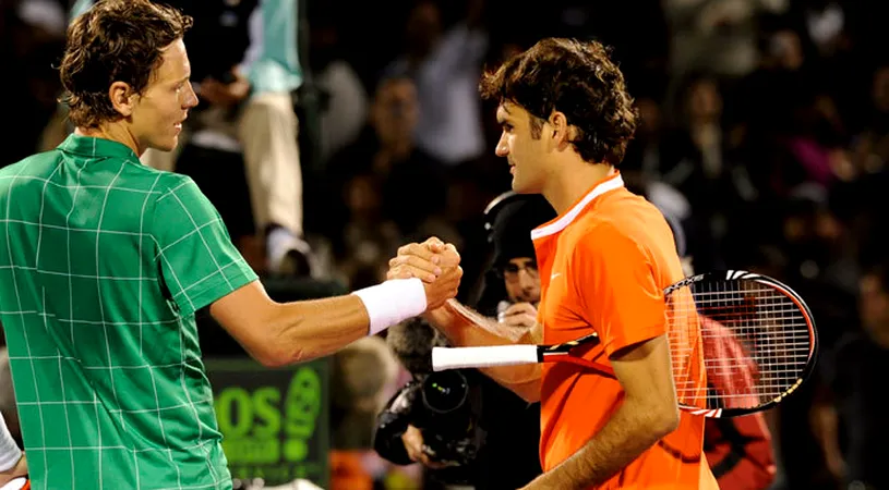 Federer, în picaj!** Elvețianul a avut minge de meci, dar a pierdut disputa cu Berdych!