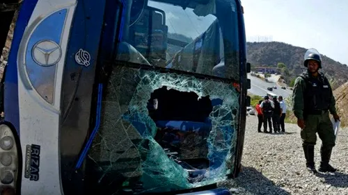 Un jucător cu două meciuri în naționala Argentinei și-a pierdut partru degete de la un picior, după ce autocarul echipei s-a răsturnat