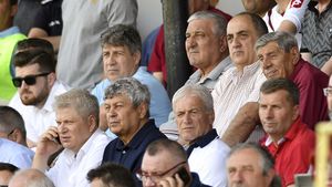 Drama prin care trece legenda fotbalului românesc înainte de Crăciun: „Sunt la pământ! Mi-au făcut injecții și nevasta mă ceartă toată ziua!”. EXCLUSIV