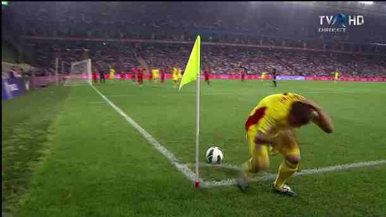 Tot stadionul a erupt, gestul lui Bourceanu a adus liniștea în INFERN!** Explicația clipei de GROAZĂ‚ de la Istanbul: turcii dezvăluie adevăratul erou și ce s-a întâmplat