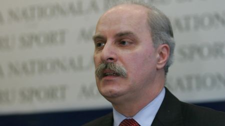 Octavian Bellu împlinește astăzi 64 de ani: "Sărbătoresc prin muncă"