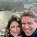 Cum s-a pregătit Andreea Albăstroiu, iubita lui Florin Răducioiu, de Crăciun cu fostul atacant al Generației de Aur! Femeia e cu 10 ani mai tânără decât „Minunea Blondă”. GALERIE FOTO