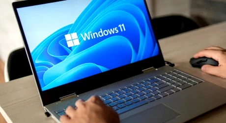Windows 11 are o nouă actualizare, cu o mulțime de funcții noi. Una te ajută să schimbi PC-ul