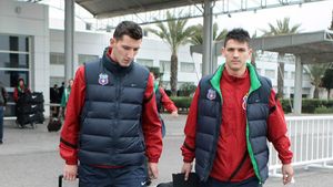 Ce LOVITURĂ‚ pentru Steaua! Gabi Matei e OUT două luni. Ce variante are Reghe pentru a-l înlocui