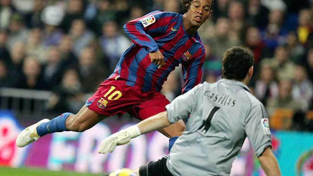 Revenire spectaculoasă pentru Ronaldinho? Italienii anunță că "Dințosul" e aproape de Napoli
