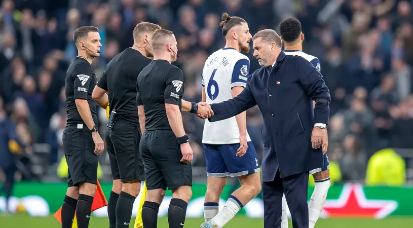 „Eşecul lui Radu Drăguşin de a impresiona subliniază problemele lui Ange Postecoglou”. Britanicii scriu despre incertitudinea rămânerii managerului lui Tottenham