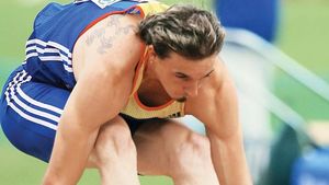 Marian Oprea, la cuțit