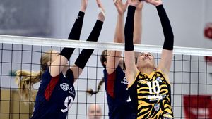 CSM București, calificare spectaculoasă în semifinalele Cupei Challenge la volei feminin