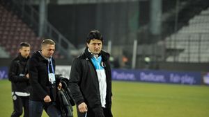 Falub n-a avut debutul visat la "U" Cluj: "Sunt nemulțumit că n-am dat gol. O să vorbesc și cu Lemnaru, ratează prea ușor"