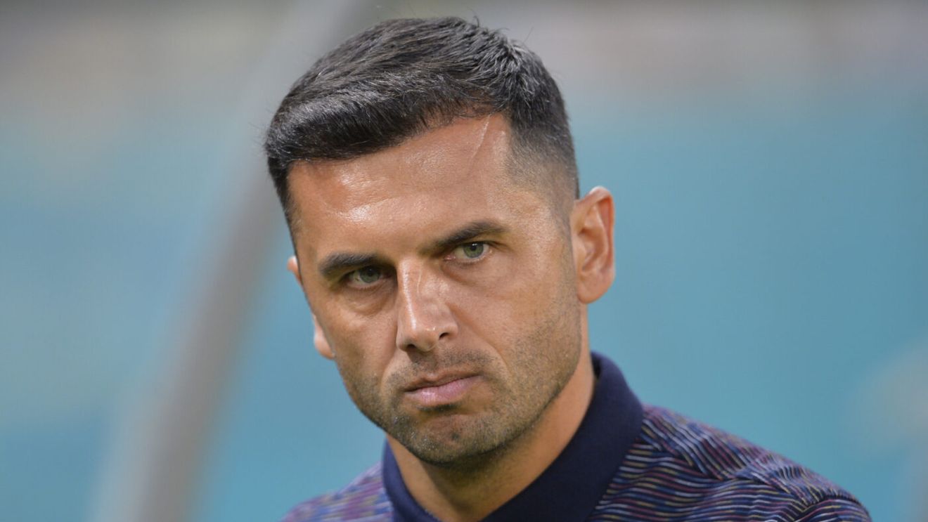 Nicolae Dică le-a transmis jucătorilor de la FCSB ce au de făcut pentru a trece de Viking: „Din acest punct de vedere avem nevoie să fim perfecți!”. Ce spune despre suprafața sintetică de la Stavanger