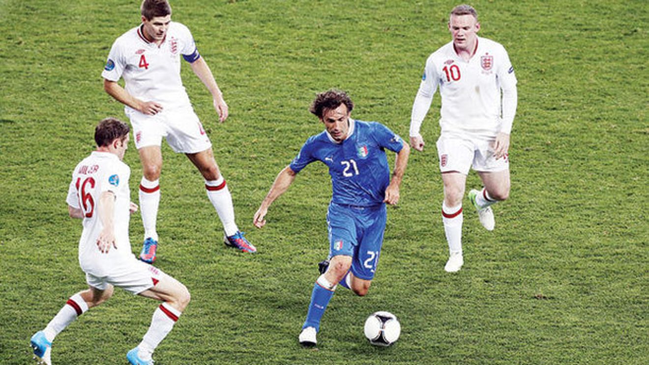 Cei mai buni 23 de jucători de la EURO 2012!** Torres nu e printre ei