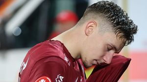 Încă o ofertă oficială, de 10.000.000 de euro, pentru Louis Munteanu! Clubul din Ligue 1 a pus banii pe masă