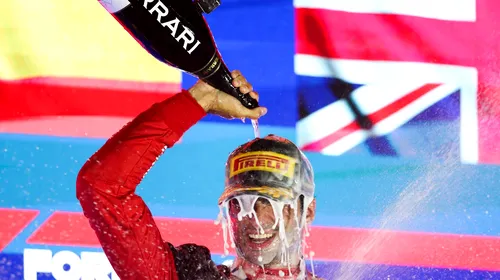 Carlos Sainz, victorie superbă în Singapore! Șoc în Formula 1: Verstappen a ratat și podiumul. Tot ce trebuie să știi despre cea mai „nebună” cursă a sezonului | SPECIAL