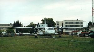 TRAGEDIE la Donețk!** Cel puțin PATRU persoane au MURIT după ce un avion care transporta și fani ai Borussiei a luat foc