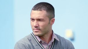 Contra: "Nu știu dacă voi antrena vreodată"