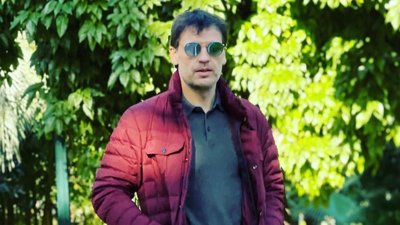 Milionarul din fotbal a fost la un pas de moarte din cauză că a zburat prea mult: "S-a format un cheag la genunchi de la aerul din avion"