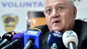 Mitică Dragomir aplanează conflictul dintre Florin Prunea și Octavian Popescu: „Nu toți fotbaliștii sunt citiți. Școala o faci ca să scapi de sărăcie!” | VIDEO EXCLUSIV ProSport LIVE