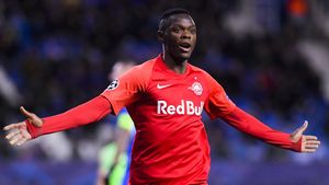 Război între Manchester United și Liverpool pentru transferul lui Patson Daka! „Noul Eto’o” face senzație la Red Bull Salzburg