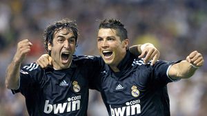 HALUCINANT** Raul devine cel mai bine plătit jucător al TUTUROR timpurilor! Cum poate câștiga cât în toată cariera la Real Madrid!