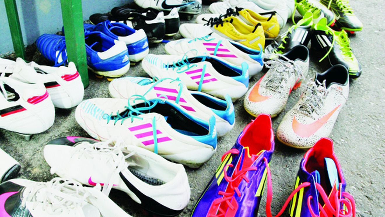 Steliștii trăiesc pe picior mare!** Cine are cele mai scumpe ghete și cât costă