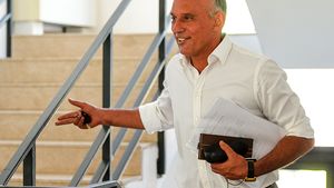 Vești bune pentru Dinamo: "Vom obține licența 100%!" Anunțul lui Florin Prunea