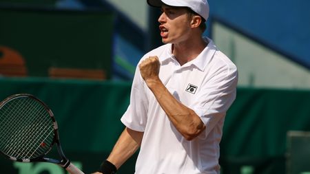 Crivoi și Hănescu au câștigat primele meciuri în Cupa Davis