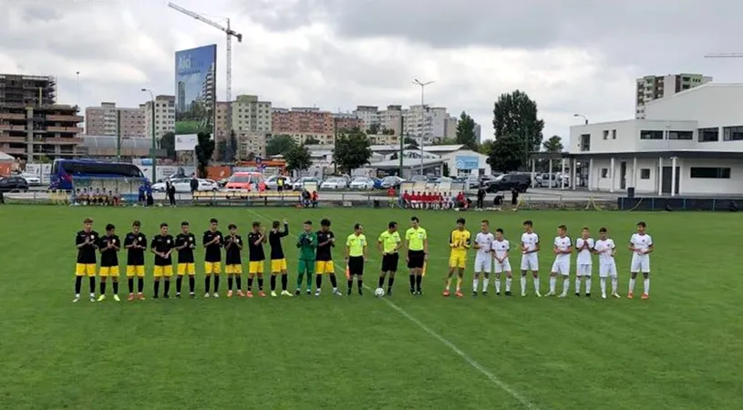 Episod rușinos pentru FK Csikszereda! Una dintre echipele pe care le are în Liga Elitelor a început meciul de la Brașov cu 8 jucători și l-a terminat după 20 de minute. Cum s-a ajuns în această situație de amatorism și reacția clubului