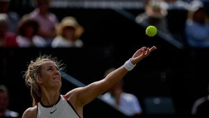Nici ele nu se suportă! Victoria Azarenka s-a răstit la arbitru, după gestul controversat al Igăi Swiatek: „Ești serios? De fiecare dată face la fel!”