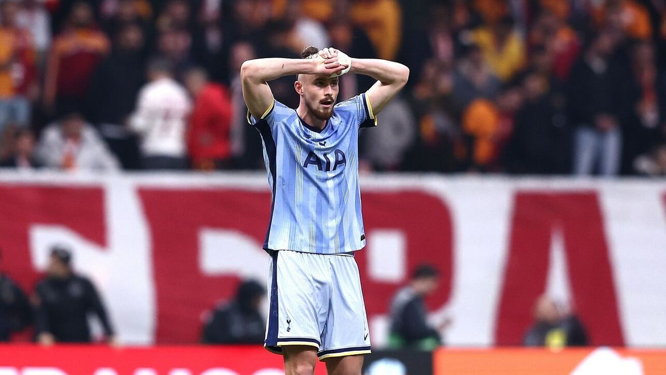 Vestiarul lui Radu Drăgușin, zguduit de suspendarea record primită pentru rasism de fotbalistul lui Ange Postecoglou