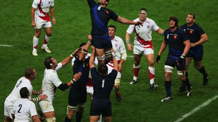 Când se fluieră off-side? "Teză" din regulament: federația testează cunoștințele jucătorilor din campionatul intern