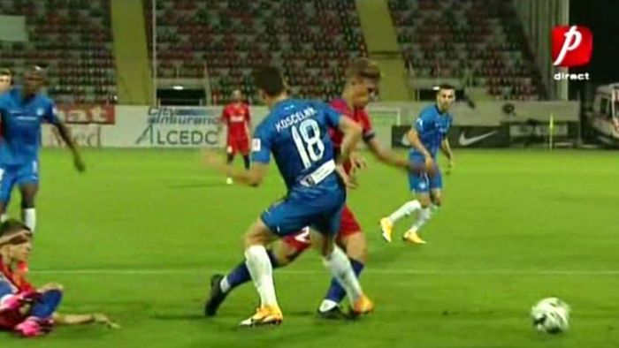 FCSB trebuia să primească penalty! Decizia controversată a arbitrului la meciul cu Slovan Liberec | FOTO