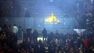 Fanii Romei au făcut ravagii la Basel! Nouă dintre ei au fost arestați!**
