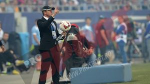 Reghe recunoaște oferta arabilor, dar îi ține pe steliști în joc de glezne: "Sâmbătă o să am o discuție cu patronul echipei"