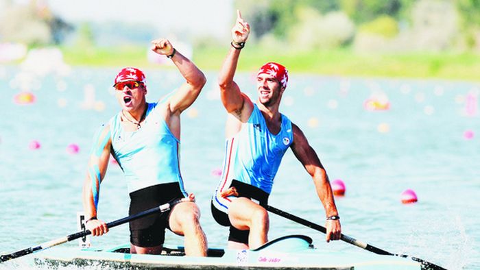 Mihalachi și Dumitrescu, medaliați cu bronz la canoe dublu 1000 metri, la CM de la Szeged