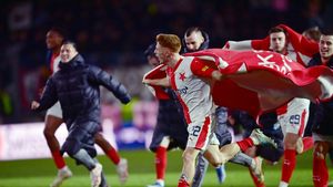 Internaționalul revenit în Superliga României, dezorientat după experiența de „afară”! Ce nu a înțeles fotbalistul care a rezistat numai 5 luni la Slavia Praga: „E foarte straniu”. INTERVIU