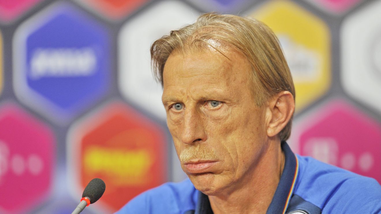 Concluziile selecționerului după ce a văzut înfrângerea lui Dinamo de pe stadion: "Ar fi putut Ioan Andone să înscrie? Nu, nu se poate". Ce a declarat despre prestația lui Filip