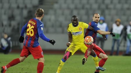 EXCLUSIV | Coșmarul lui Sașa Balic, fotbalist la ASA. "Mă tratează ca pe un câine! Nici nu vorbesc cu mine". E neplătit de cinci luni, dar clubul i-a luat mașina, deși nu poate merge fără cârje. Reacția clubului. VIDEO