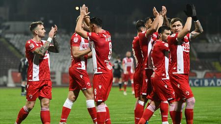 A jucat la Dinamo şi acum face ravagii în Germania! Fotbalistul a marcat de la jumătatea terenului pentru clubul din Bundesliga