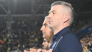 Atac fără precedent la adresa lui Edi Iordănescu. „Nu e capabil, nu a făcut nimic!” Românii, distruși de un impresar sârb. „Sunteți vai de capul vostru și încă vă mai credeți foarte buni la fotbal!”